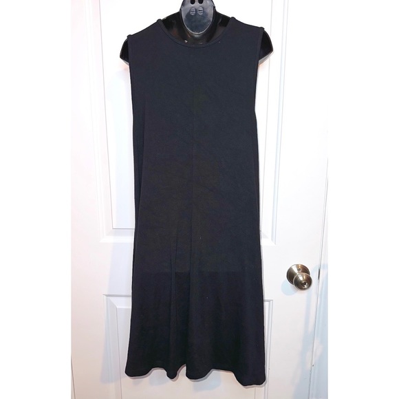 Black tank top swing dress - Picture 4 of 4